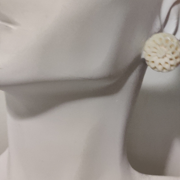 Vintage Carved Bone Bracelet and Earrings - Picture 4 of 15